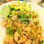 arroz con camarones. arroz con camarones de ecuador. shrimp rice ecuadorian. mundial recetas. recetas de cocina mundial