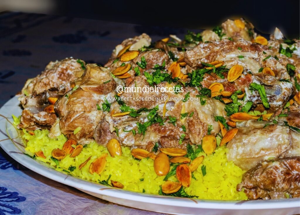 Mansaf . platos jordania. cocina de jordania. comida jordana. comida árabe. cocina árabe. gastronomía árabe. mundial recetas